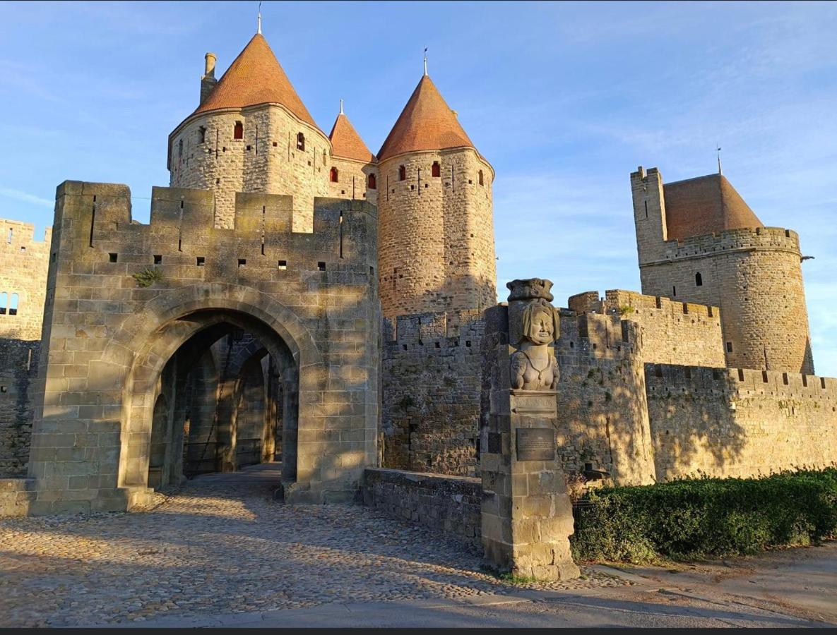 L'Oliveras Pezens Экстерьер фото